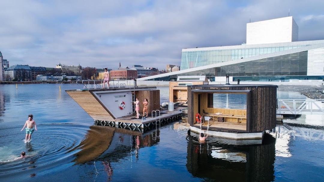 Modern 2Bed Room Sea View Apartment @ Oslo Barcode 외부 사진